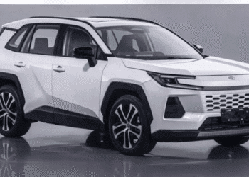 Найдешевша Toyota RAV4 готова до виходу на ринок (ФОТО)