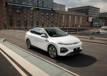 Китайська XPeng розпочала виробництво електрокарів у Європі