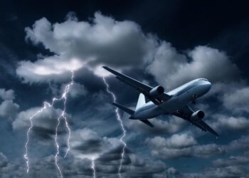 Авіаперельоти стають небезпечними: вчені попередили про наростаючу проблему в небі