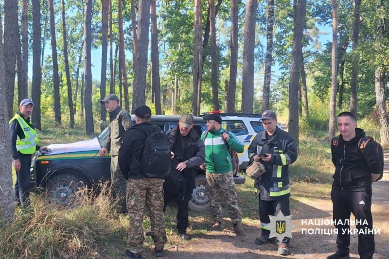 На Сумщині 75-річна бабуся три доби блукала в лісі