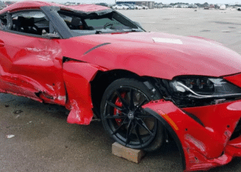 Новітній лімітований спорткар Toyota за $70 000 розбили після покупки (ФОТО)