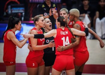 Чемпіони Європи вирвали останню путівку до 1/4 фіналу ЧС по волейболу