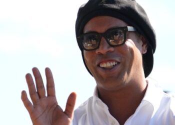 Роналдіньо візьме участь у церемонії вручення Золотого м’яча-2025