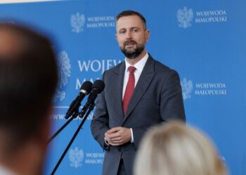 Міністр оборони Польщі: Наше звикання до війни може стати найбільшою перемогою Росії