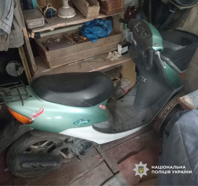 На Конотопщині поліція викрила чоловіка, який вкрав скутера