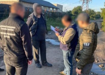 На Сумщині викрито чергову схему ухилення від мобілізації – трьом причетним повідомлено про підозру