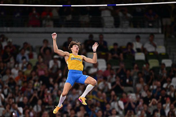 Неймовірний Арман Дюплантіс встановив світовий рекорд на ЧС – 6.30 м