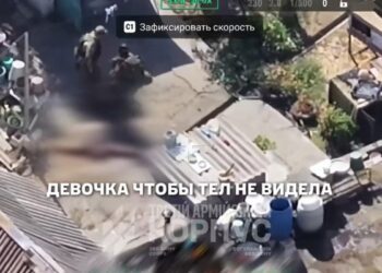 Окупанти розстріляли сім’ю і взяли їхню доньку в заручники для просування військ РФ