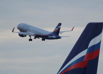 Росія вимагає пом’якшити авіасанкції через дефіцит запчастин до літаків, – Reuters