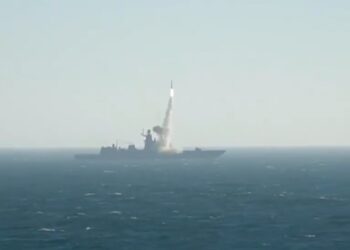 Росія запустила гіперзвукову ракету ”Циркон” під час навчань у Баренцевому морі