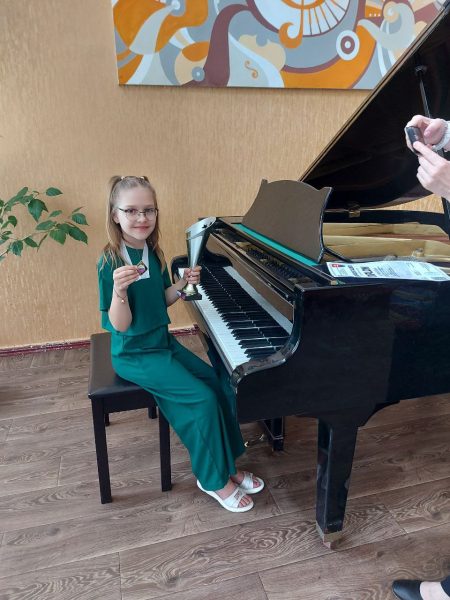 Семирічна піаністка Шостки посіла ІІІ місце у Міжнародному двотуровому конкурсі талантів European Talents (+ фото)