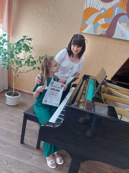 Семирічна піаністка Шостки посіла ІІІ місце у Міжнародному двотуровому конкурсі талантів European Talents (+ фото)