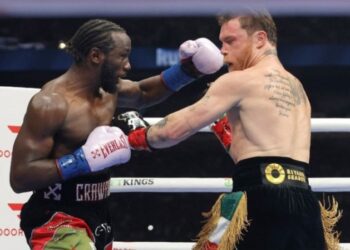 Сергій Ковальов передбачив результат реваншу Кроуфорда з Канело