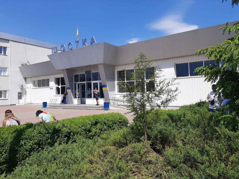 Сьогодні потяг “Шостка-Київ” відправився до столиці із запізненням на півгодини через надзвичайну ситуацію на залізниці (+ відео)