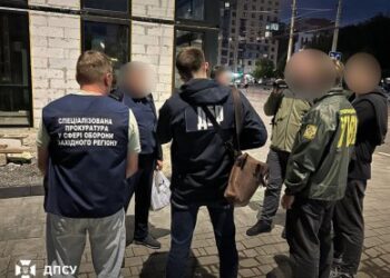 Сумські прикордонники викрили військового, який за хабар обіцяв переведення в тил