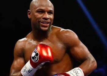 Теренс Кроуфорд заступився за Мейвезера перед хейтерами: “Я не знаю, чому більшість завжди намагається заплямувати його кар’єру”