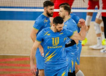 У рамках підготовки до ЧС збірна з волейболу провела спаринг у Катарі