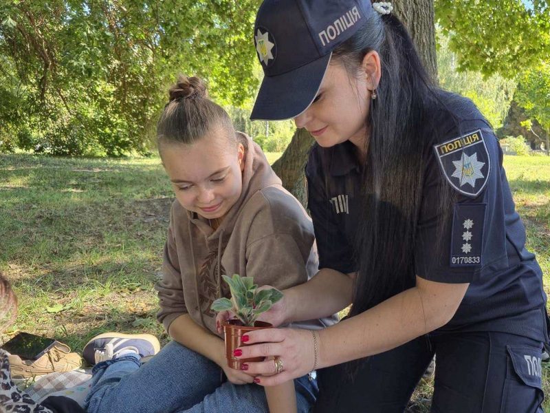 У Ромнах поліцейські провели захід для дітей у межах психоемоційних практик