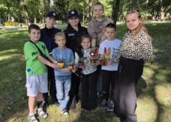 У Ромнах поліцейські провели захід для дітей у межах психоемоційних практик