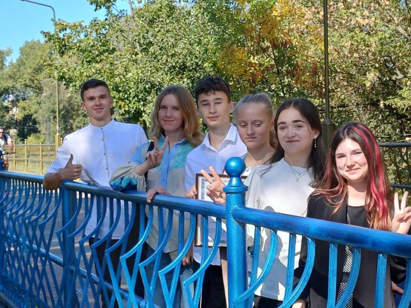 Учні Роменського ліцею №2 стали стипендіатами голови Сумської ОДА