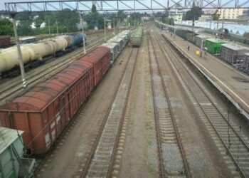 “Укрзалізницю” чекає фіаско, якщо не змінить умови аукціонів із продажу металобрухту, – ЗМІ