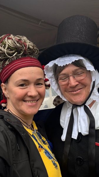 Уродженка Шостки у Великій Британії долучилася до організації благодійного ярмарку, щоб зібрати гроші на авто для захисників України