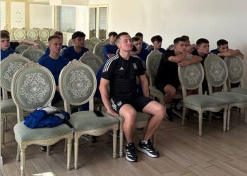ВІДЕО. Україна U-19 провела фотосесію перед стартом ЧЄ-2025 з футзалу