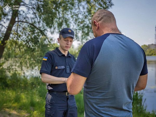 Відпочинок на водоймах, де велися бойові дії або були ворожі удари &ndash; небезпечний, попереджає ДСН.
