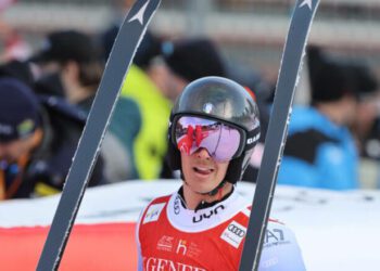 Влетів в огорожу: італійський спортсмен помер після падіння на тренуванні