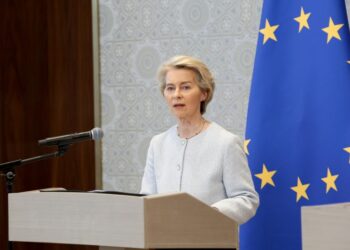 ЄС обговорює використання заморожених російських активів для позики Києву, – Reuters