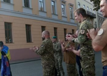 З окупованої території витягли чотирьох бійців, які переховувались від ворога 3 роки