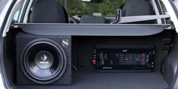 Купить сабвуфер в машину