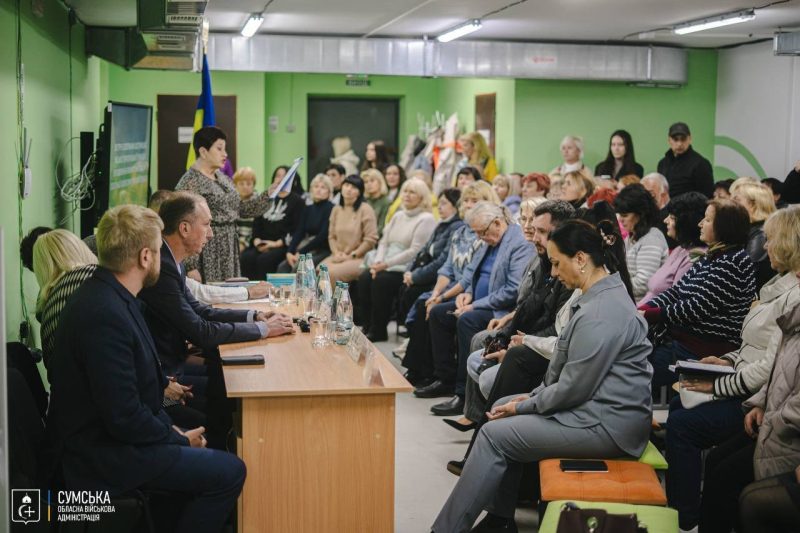 Голова ОВА разом із заступником Міністра освіти і науки відвідали Конотопський та Шосткинський райони