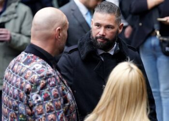 Беллью – про Усика: Хотілося б, щоб він пішов з боксу непереможеним