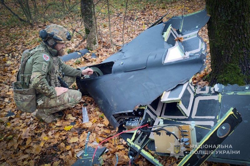 Збили, але не вибухнув: бойову частину БпЛА знешкодили фахівці поліції Сумщини