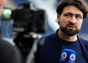 Рейнджерс оголосив про відставку головного тренера Мартіна