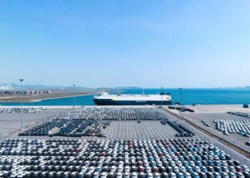 Світове автовиробництво зросло на 3%