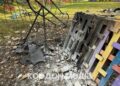 Наслідки влучань БпЛА у Сумах: є прильоти на подвірʼї дитсадка та по залізниці
