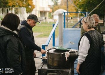 Після масованих обстрілів Шостка поступово відновлюється. Потрібен час, – голова ОВА