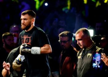 Менеджер Ломаченка висловив думку щодо майбутнього бою з Пак’яо