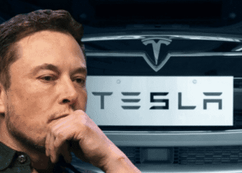 Ілон Маск втрачає людей: топ-менеджери Tesla масово тікають з компанії