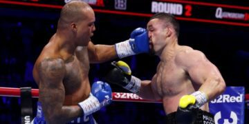 Джозеф Паркер обговорив спірну зупинку бою з Вордлі: “Звичайно ж, я хотів продовжувати”