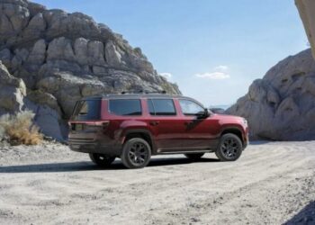 Jeep представив Grand Wagoneer — перший у США електрокар із розширеним запасом ходу