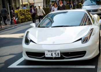 Знайдено Ferrari з найбільшим пробігом у світі: результат вражає (ФОТО)