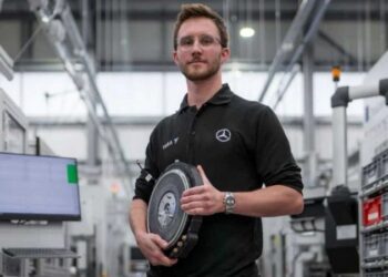 Mercedes готує революційний автомобільний двигун: що відомо (ФОТО)