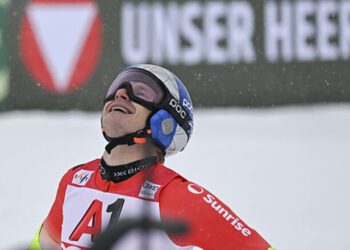 Гірські лижі. Олімпійський чемпіон виграв перший старт нового сезону КС