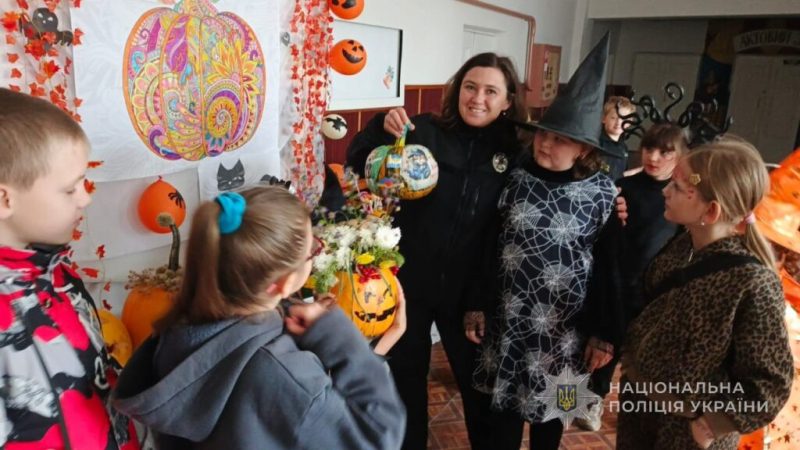 Конотопські поліцейські провели для школярів пізнавальний захід «Я і моя безпека»