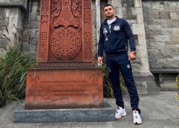 Менеджер Давида Аванесяна назвав бажаних суперників