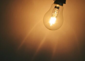 На території Сумщини введені графіки аварійних відключень світла