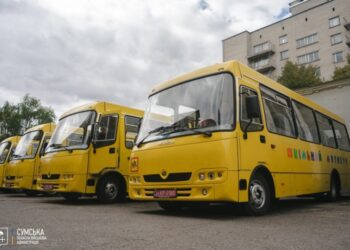 Нові шкільні автобуси отримали ще п’ять громад Сумщини